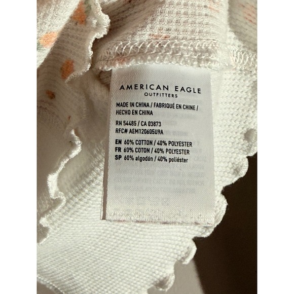 American Eagle Floral Thermal Long Sleeve V Neck Cropped Shirt Womens XS - Picture 4 of 5